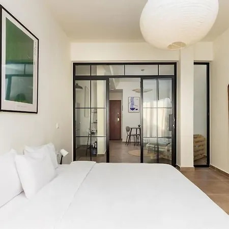 Japandi Style Flat In Thessaloniki City Center Exterior foto